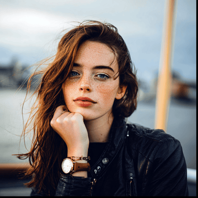 Елия Младенова